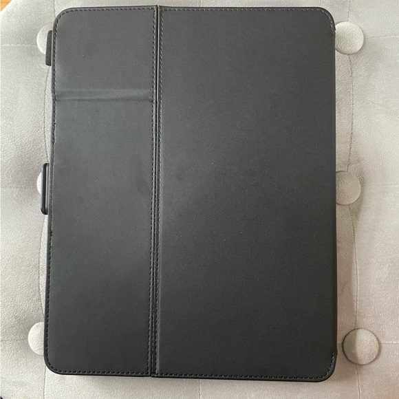 Hard Back Case for Apple iPad Pro 11-inch - Picture 2 of 4